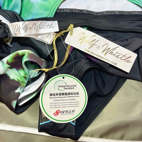 Wolf & Whistle tie dye bodysuit in black - Picture 4 of 4